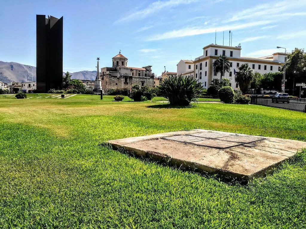 דירות פלרמו Pirtuso Del Porto איטליה